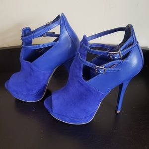 Elegant Blue Women's Heels